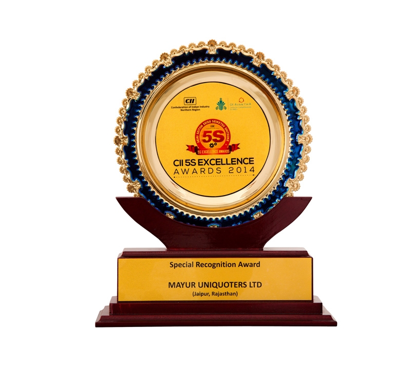 Award2024 kartageroev. Award of Excellence. Excellent achievement Award. Награду Desert Palm achievement Award. Global Performance Excellence Award.